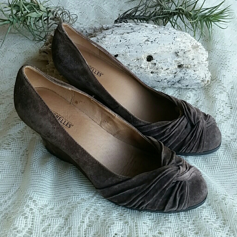 Anthropologie Seychelles brown shoes size 8.5